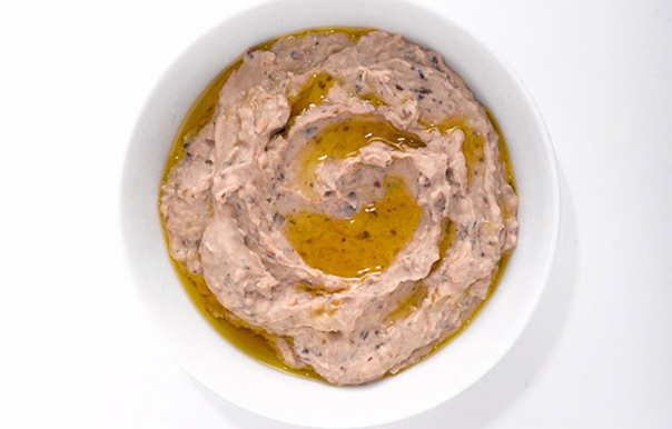 Black Eyed Pea Hummus