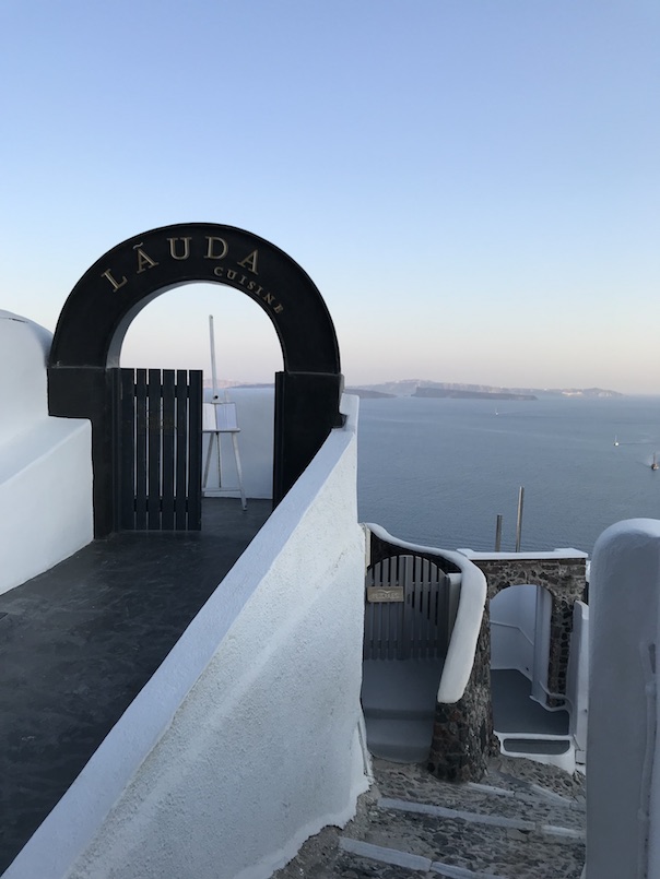 Santorini Travel Guide16