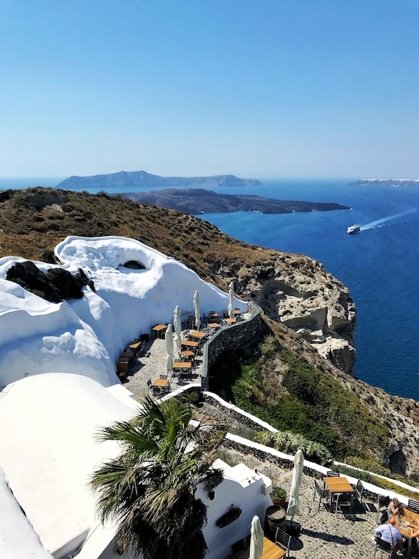 Santorini Travel Guide2