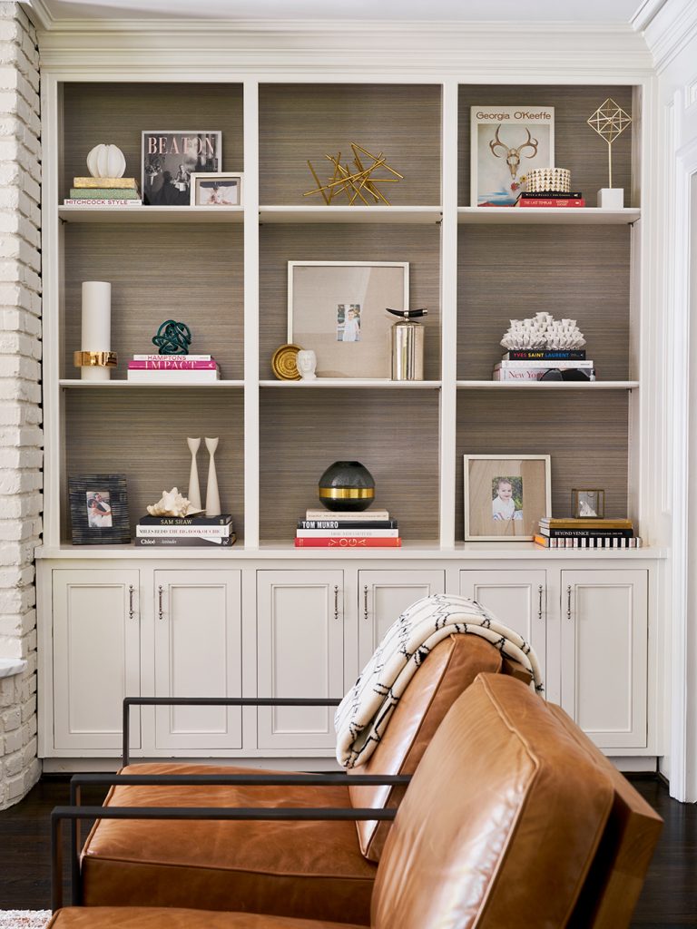 Pulp Design Studios - Classic with an Edge - Family Room Bookshelves