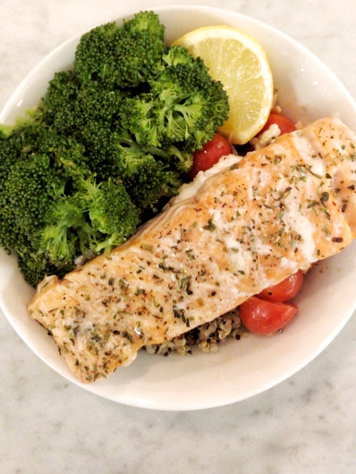 Healthy Baked Salmon Quinoa Bowl Recipe