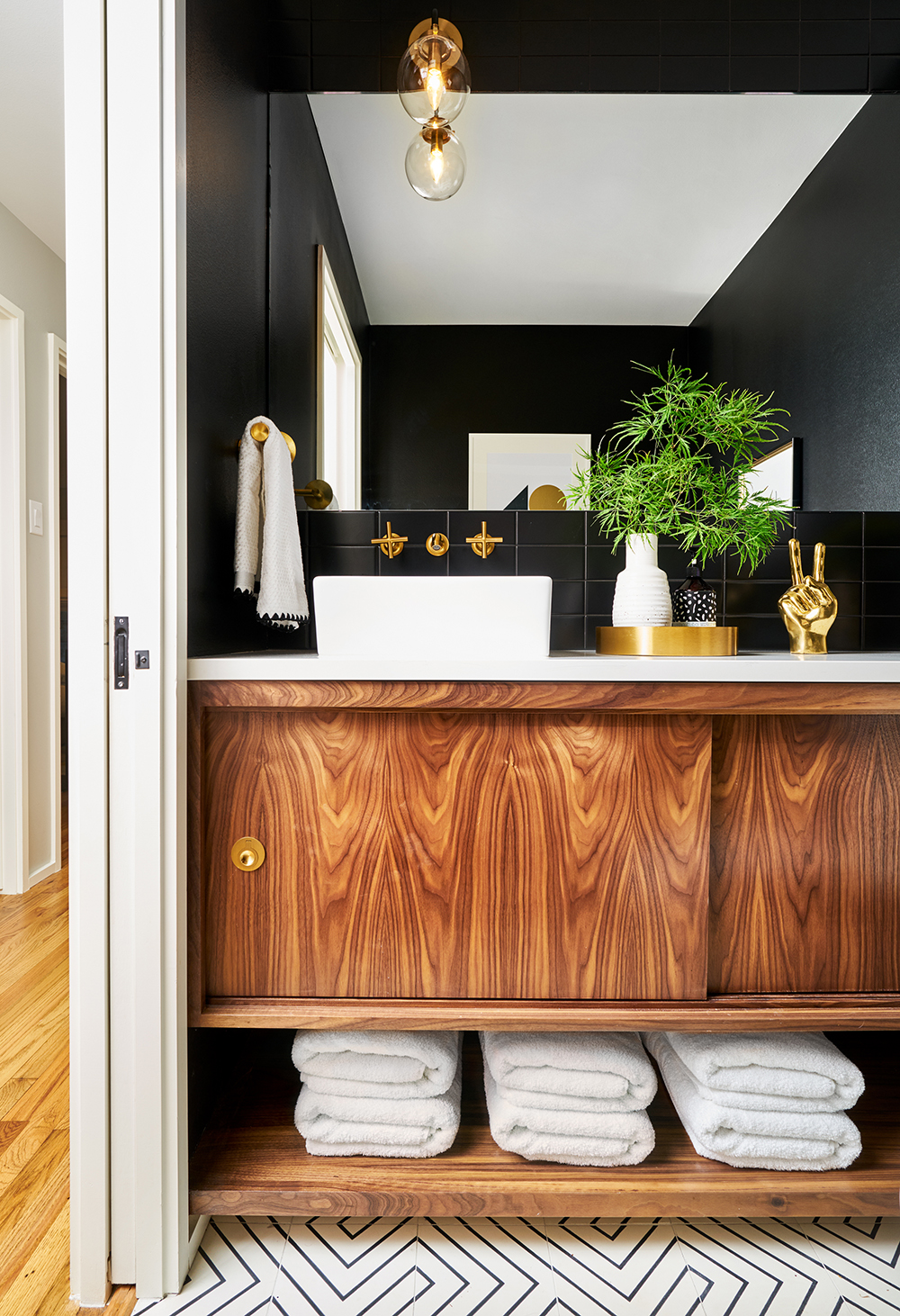 5 Ways to Elevate a Bathroom Design