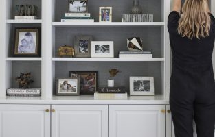 5 Pro Tips for Styling Your Bookshelves